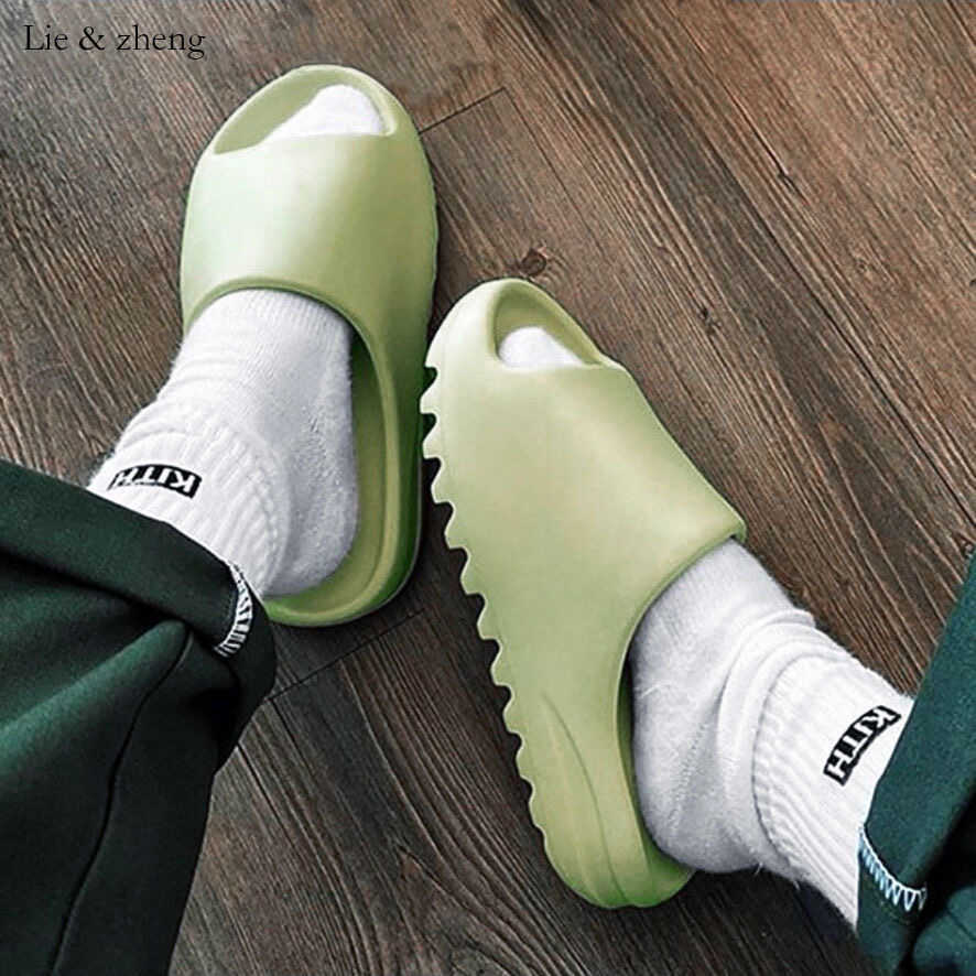 

2022 Designer Slippers Men Woman slider Vermillion Mineral Blue Pure Sandals Slide Slipper Ochre Bone Resin Clog Desert Ararat runr slides, Beige