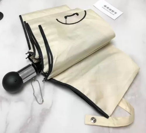 

Elegant Designer Umbrella Patchwork Logo Printing Suitable Sun Rain Women Parasols Girl Folding Umbrellas Ideas with box and bag