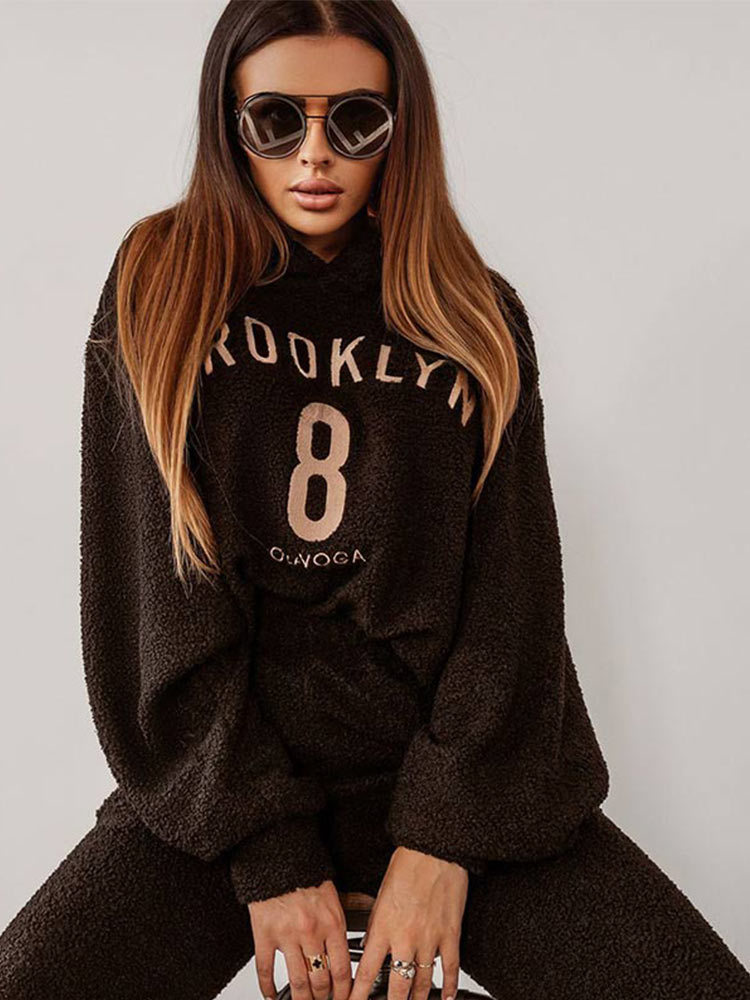 

Women  Two Piece Pants Women Joggers Set Letter Printed Long Sleeve Warm Hoodies Pencil Matching Sets Casual Tracksuits Outfits 221125, Apricot