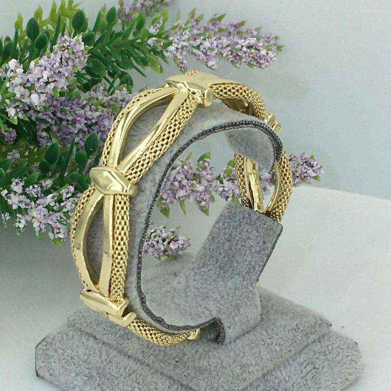 

Necklace Earrings Set Yuminglai Unique Jewelry Beautiful Fashion Bracelet For Women Bangle FHK12302, Picture shown