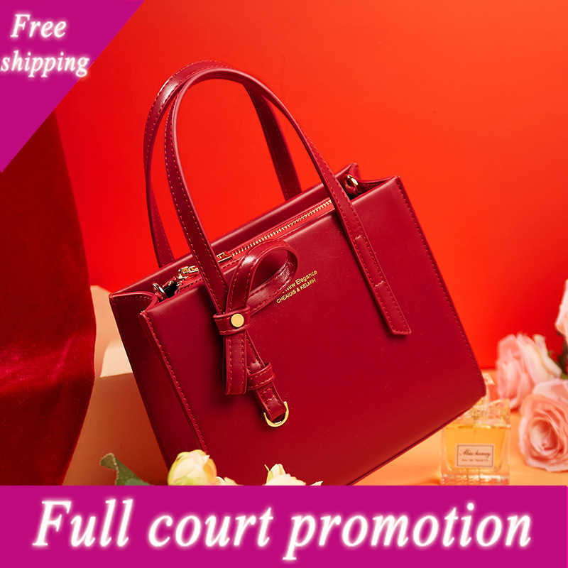 

Luxury Designer Bags Bag Girl 2022 New Fashion Korean Bride R Wedding Shoulder Inclined Across the Trend Women's evening clutches, Small black in stock