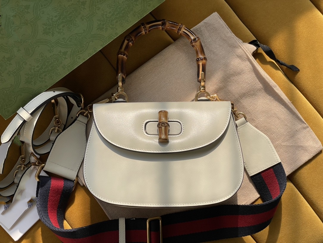 

womens shoulder bag white slung womens bags bamboo handheld gold hardware leather, Black