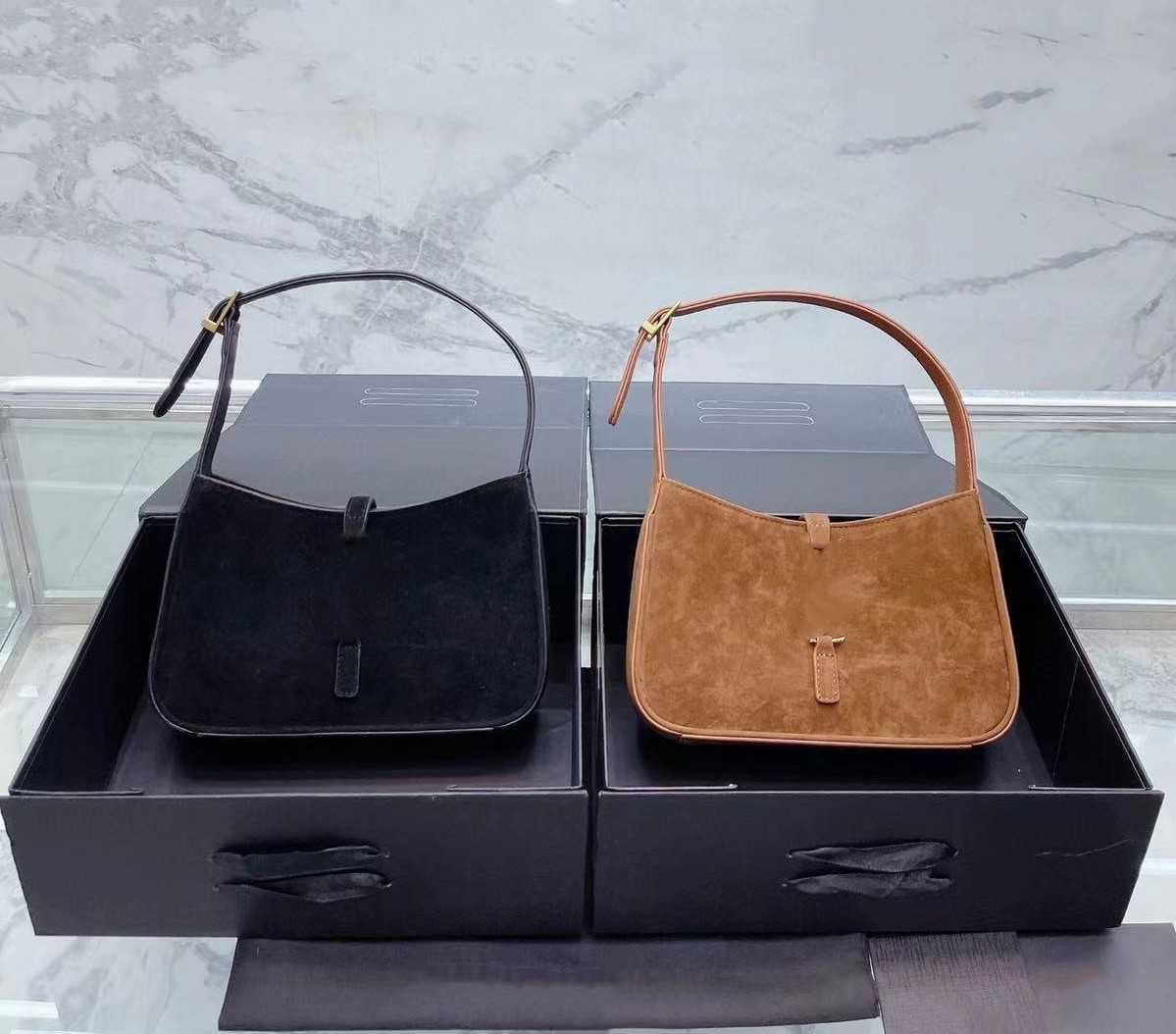 

Women's Luxury Designer Handbags Shoulder bags Crossbody Bag 2023 New Fashion Texture Sanded Leather Portable Single Shoulder Crescent Bag Factory Direct Sales, Black