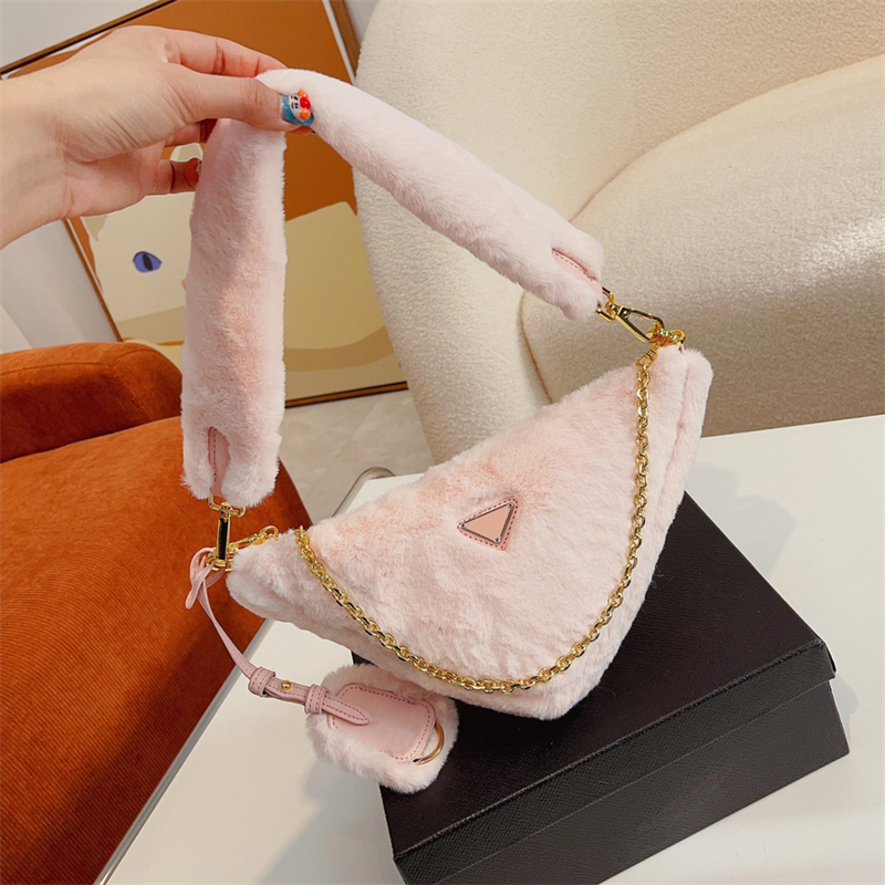 

Fluffy Hobo Bag TRIANGLE Shoulder Bag Handbag For Women Crossbody Bags 26cm Luxury Lady Winter Designer Bags, Black