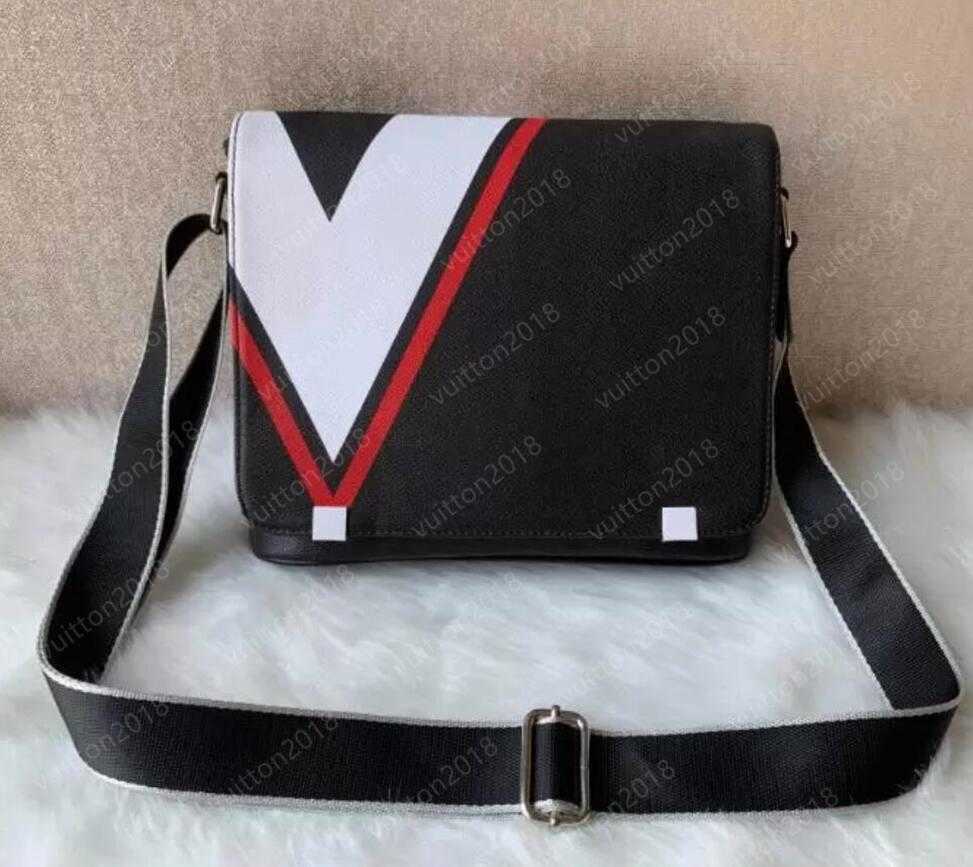 

Male Business Single Shoulder Laptop Bag Cross Section Briefcase Computer Package Inclined Mens Handbags s Briefcases Satchel Luxury, Black ageing