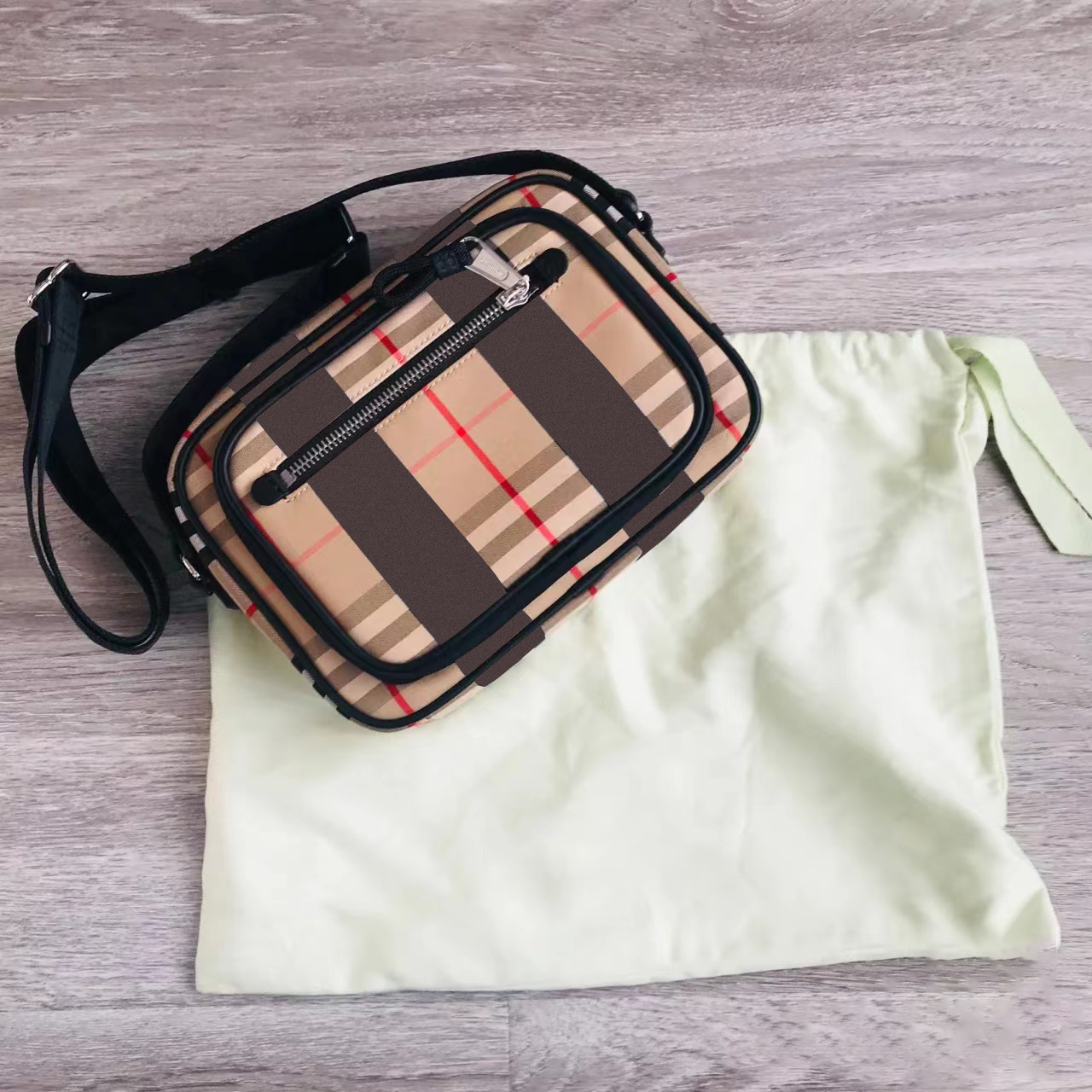 

Fashionable stripes camera Shoulder Bag Women's mens Designer purses TB Vintage Check Luxury nylon canvas travel crossbody Classic tote clutch handbag satchel Bags, Carton