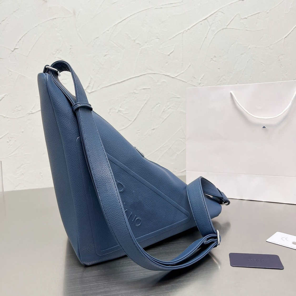 

Evening Bags 2022 Triangle Designer Bag Leather Men's and Women's Luxury Shoulder Bags with Letters Fashion Messenger Bag sj, Black