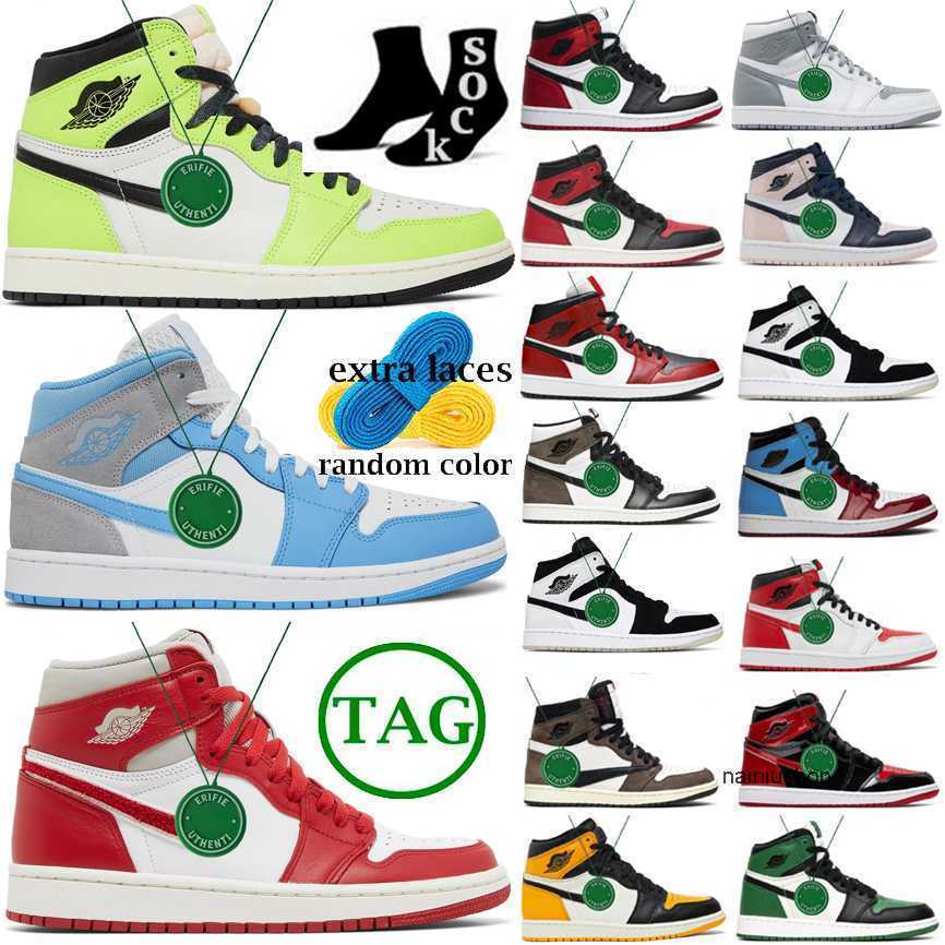 

2023 with box Men Women 1s basketball shoes Air jorban 1 Patent Bred Sneakers retro Stage Haze Starfish off Chicago university blue Yellow Toe OG designer shoes, Color # 12