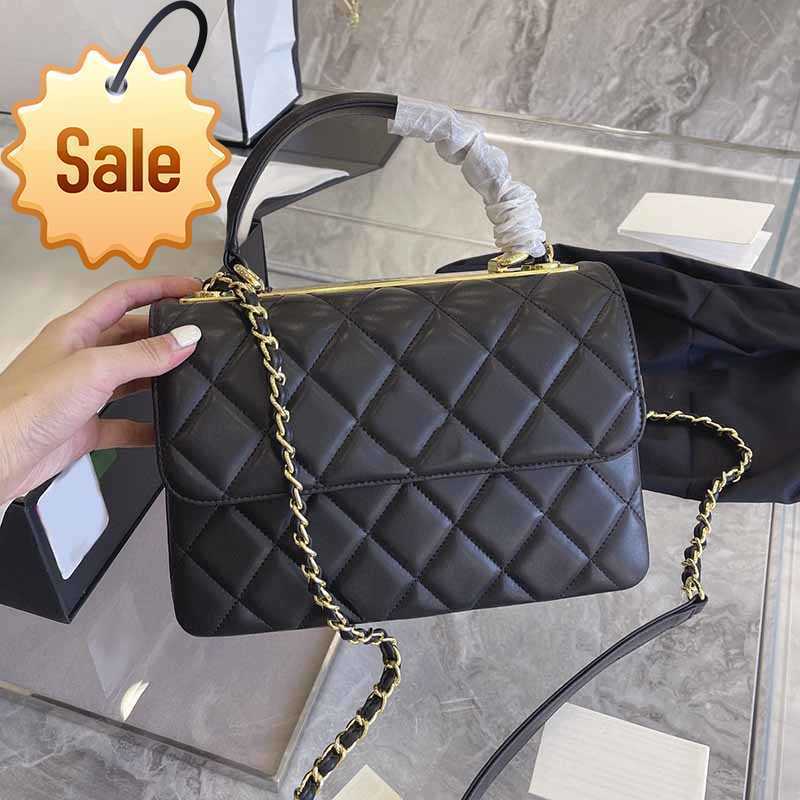 

Women's Luxury Designer Shoulder Bags 2023 Fashion Classic Texture Sheepskin Clamshell Handbags Metal Bracelet Crossbody Bag Factory Direct Sales, Blue