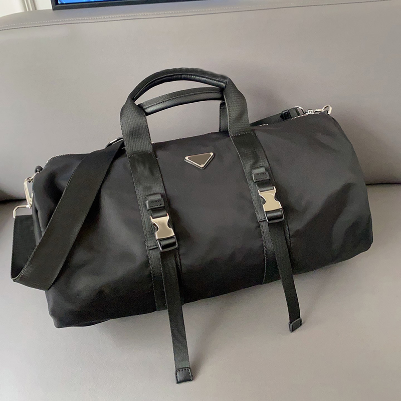 

Large Capacity Duffle Bag Chain Travel Bags Outdoor Nylon Plain Print Stripes Letter Soft Single Designer Luggage Bag 295, Black