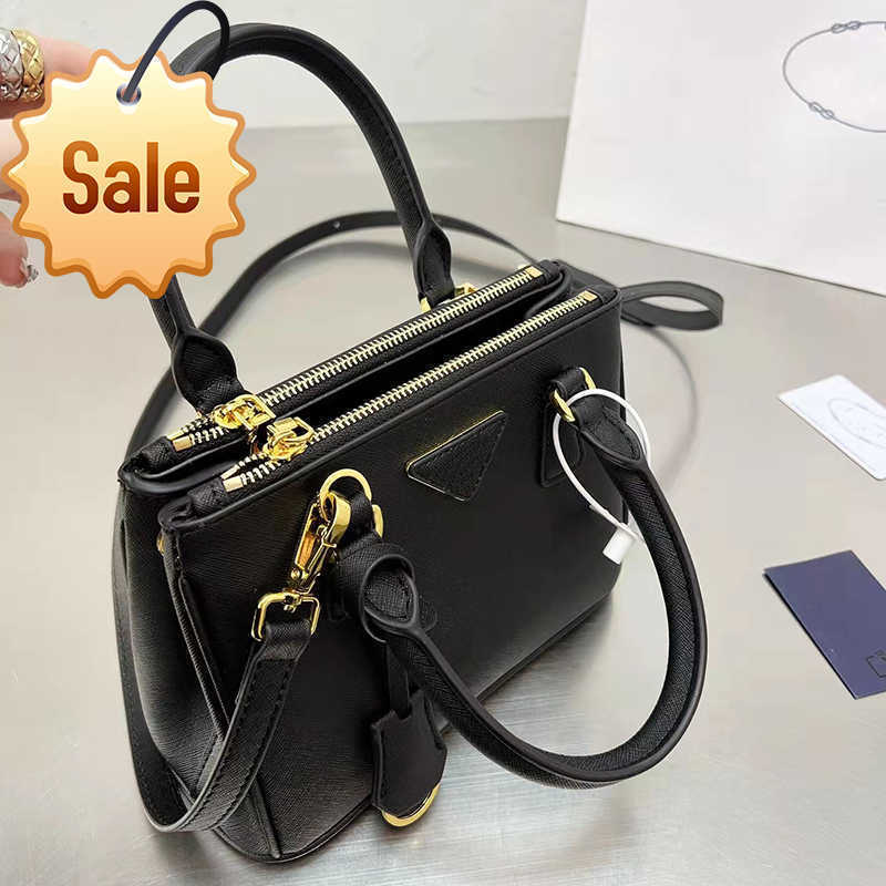 

Luxury Designer Handbags Women's Textured Leathertote Bags Fashion Classic Shopping Portable Single Shoulder Crossbody Bag Factory Direct Sales, Red