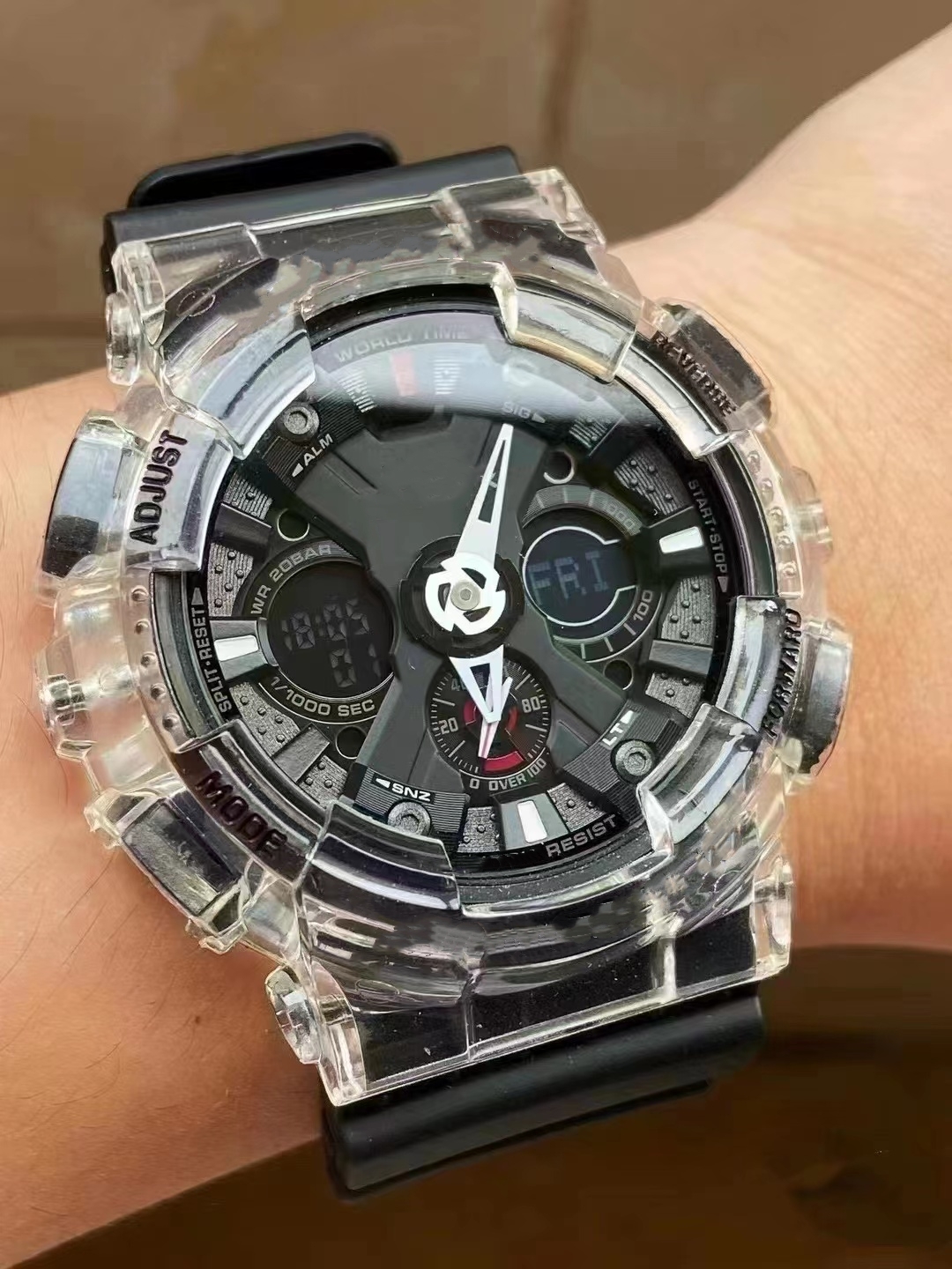 

Men's sports quartz digital watch Iced Out Watch All hands can be operated Waterproof World Time Large dial Transparent oak series Full function