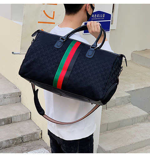 Bag de design Factory Wholesale and Retail Net Red Travel Femelle Portable Version coréenne CORÉANT