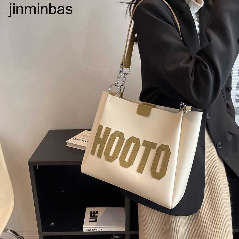 

Tote Bag Factory Wholesale and Retail Large Capacity Tote Commuter 2023 New Fashion Wtern-style Hand High Texture Color Contrast Single Shoulder Underarm, Black