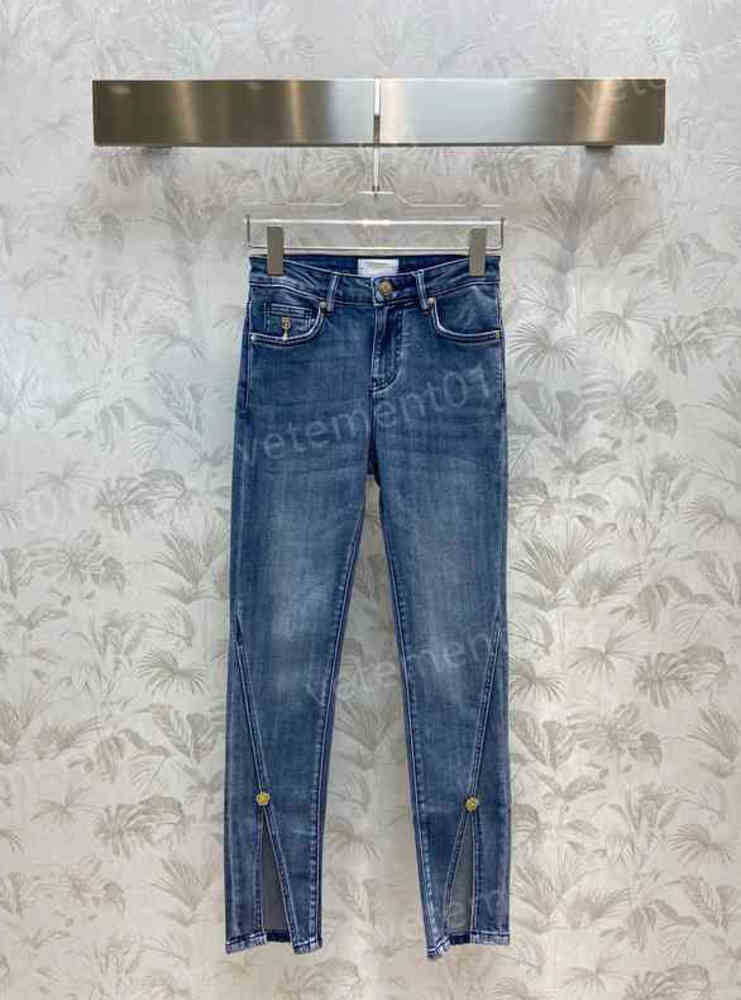 

Designer Womens Jeans Fashion Brand Camellia Thin Stretch Irregular Slit Jeans Luxury Women Washed Distressed Pants 0912