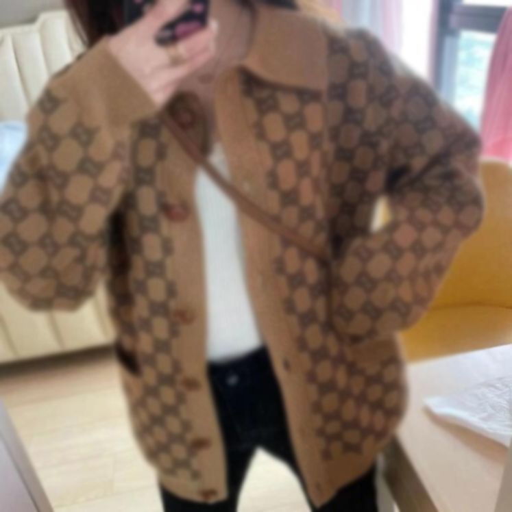 

Women Sweater Knit Designer Autumn Winter Cardigans Knitted Loose Coat Double Letter Printed Sweaters Ladies Outer Wear Thick Streetwear, Khaki
