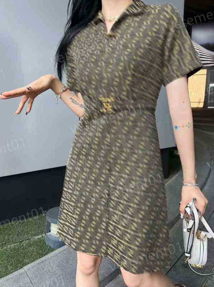 

Womens Dresses Fashion Lapel V-Neck Slim Fit Slit Short Sleeve Dress High Quality Luxury Dress Designer Women Clothing 0912
