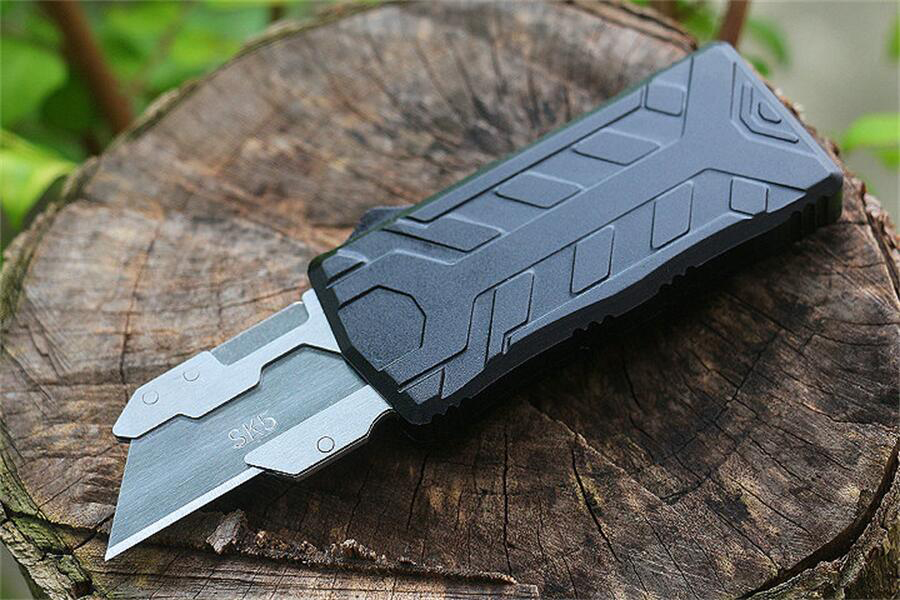 

2Models Mini SK-V Automatic Tactical Knife d2 steel Pocket knives camping tactical EDC Auto UT85 UT70 A07 Makora II 204P Bounty Hunter Tools