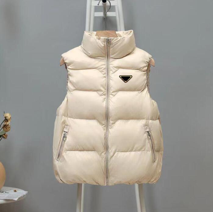 Mens Women Vests Puffy Jacket Sleeveless Woman Jackets Winter Designer Coat Matte With Letters Badge for Lady Slim Outwears Coats S-2XL