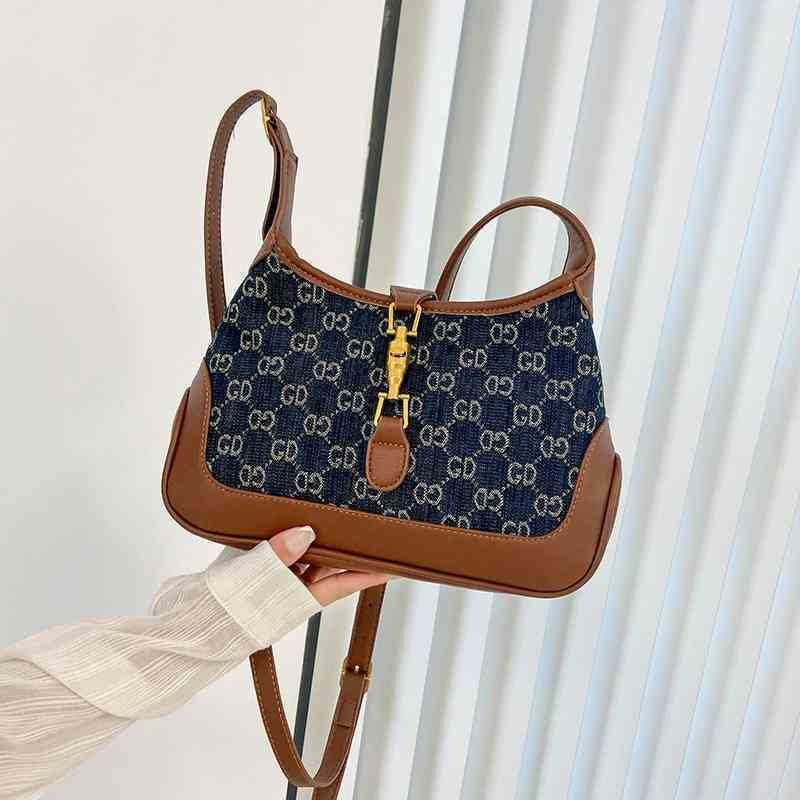 

Evening Bags Denim underarm stick women's bag summer vintage Messenger Shoulder OutletJ8JX, Brown
