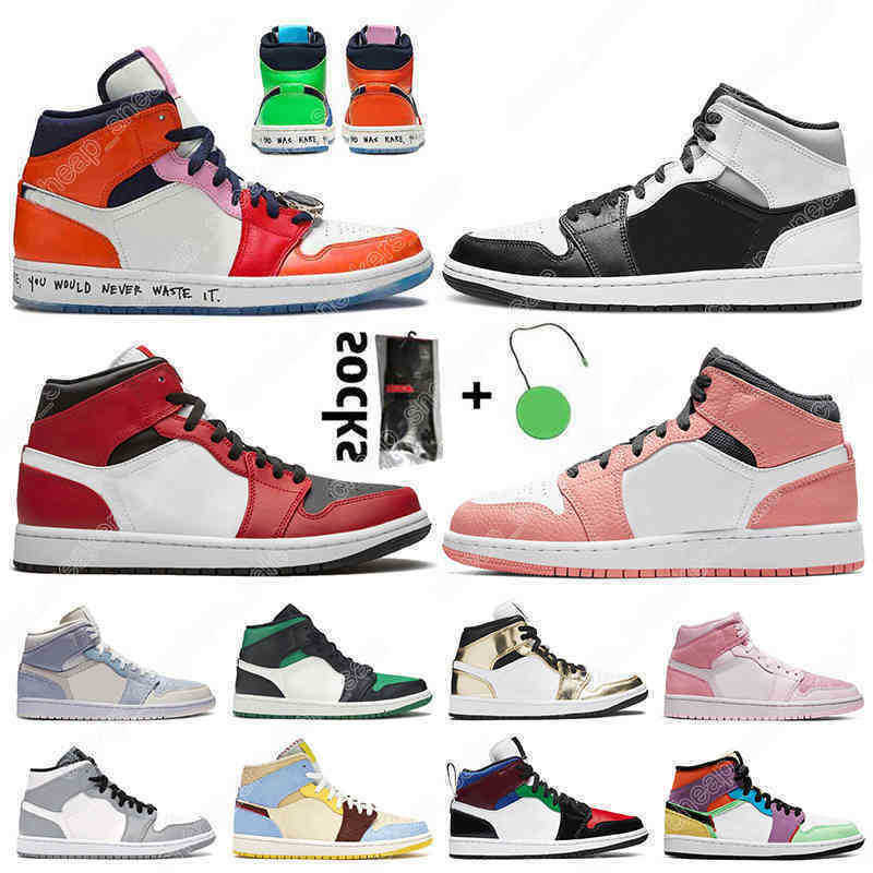 

Sports 2021 Jumpman 1 1s Mid White Shadow Men Women Outdoor Shoes Barely Orange Pink Quartz Sail Light Blue Fearless Obsidian, Item31 high og lucky green 36-46