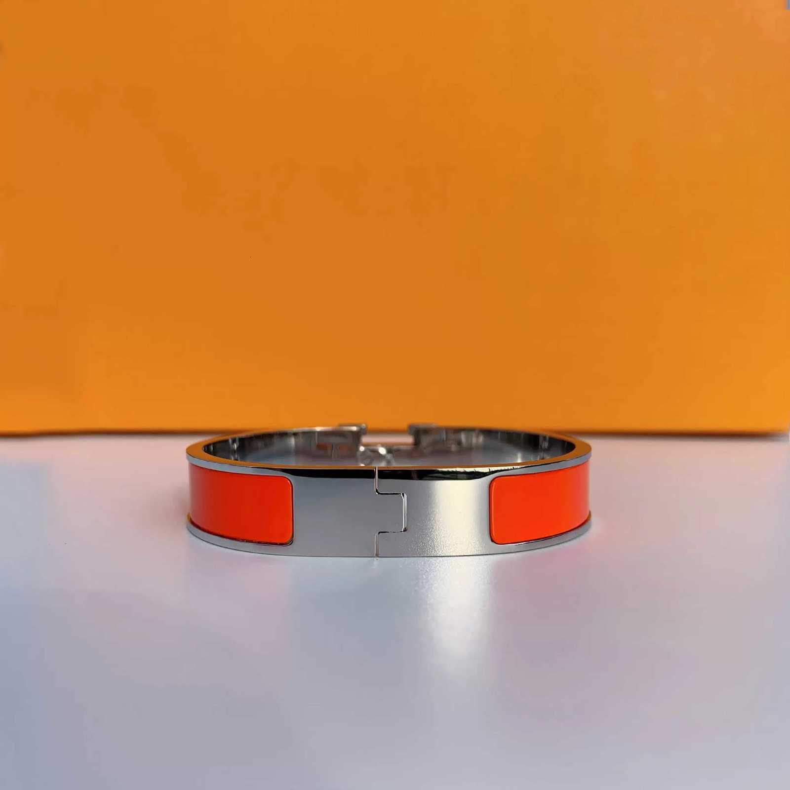 

Bangle Stainless Steel Bangle Bracelet Designer Classic High Quality Fashion Simple Men Bracelet Jewelry 6 Colors Optional Exquisite Wholesale With