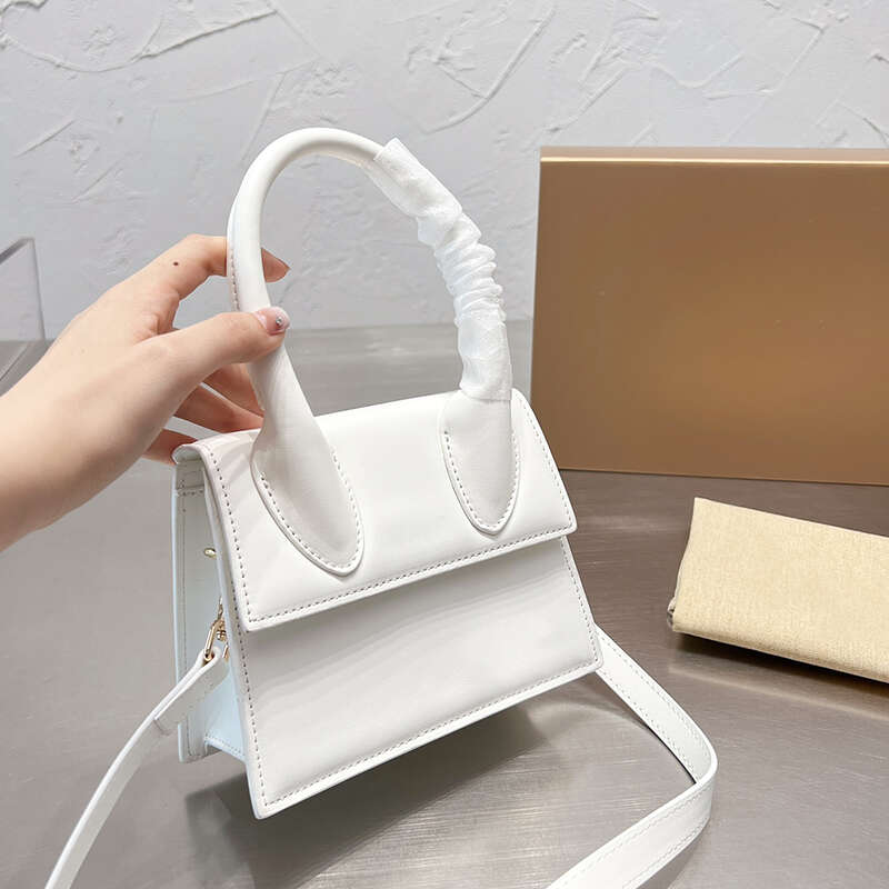 

Evening Bags Designer Jacquemu The Tote Jac Jaquemu Luxury Wallet Shoulder Purse Crossbody Le Bambino handbag Handbag Capacity 7JRF88, Black