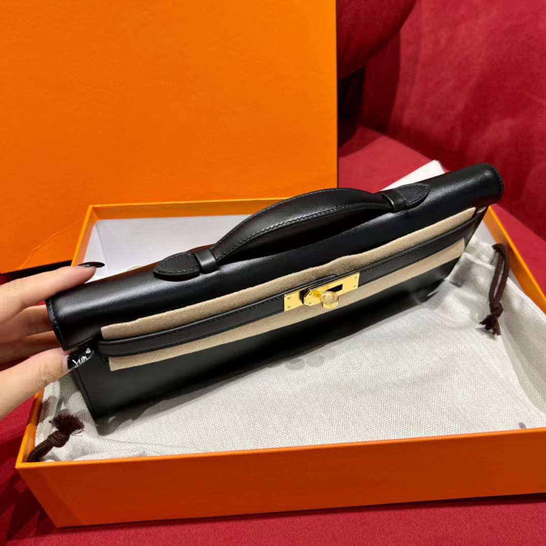 Sac à main en cuir de couleur unie pour femme de style européen Accessoires Sacs de soirée Sacs à main d'embrayage pour les mariages Rectangle de