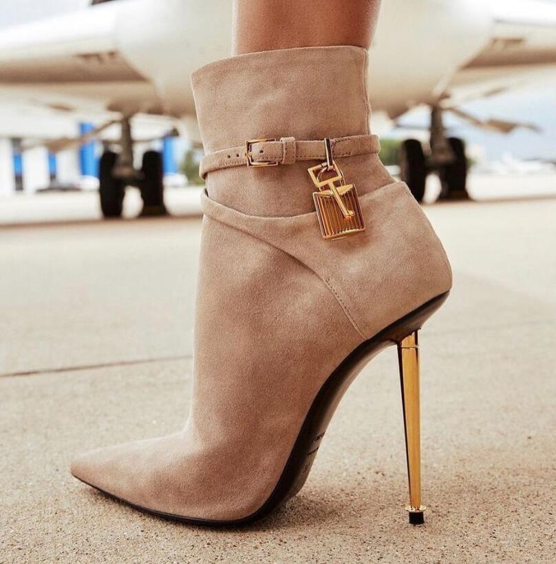 

Luxury Woman ankle boot winter boots pointy toe and gold heeled Tom-f-boot Padlock leather ankles boots black calf leathers sexy lady dress pumps