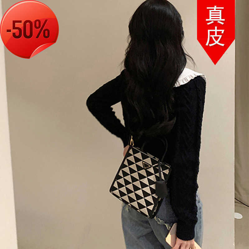 

50% Off Factory Sale Clearance Designer Evening Bags Tote Home p New Triangle Canvas Women's Fashion Handbag One Shoulder Crossbody, Black