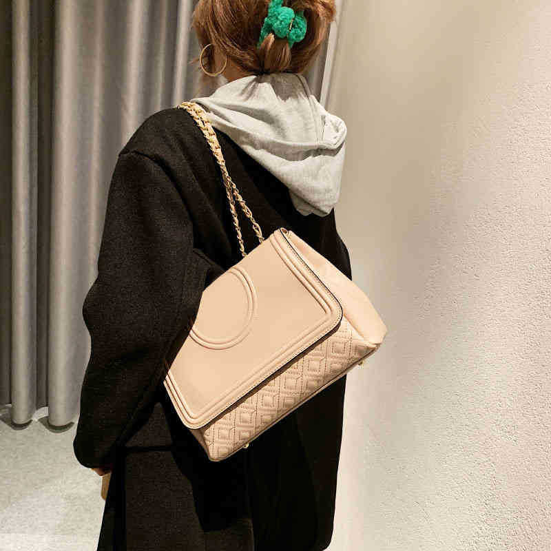 

Shoulder Bag TB Designer Tote Bag Women Luxury Crossbody Bags Rhombic Leather Handbag Large Capacity Underarm Messenger Vintage Bag Embroidery Purse 220907, Yellow--style 2-27*18.5*9cm