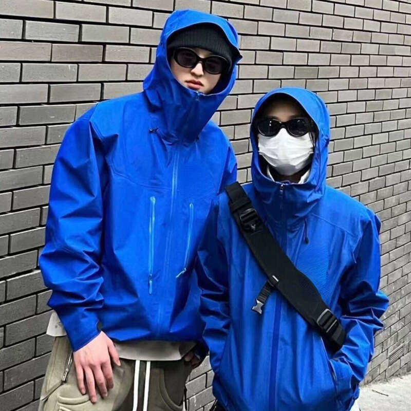 

Arc Jacket Mens Coat Nylon Waterproof Hooded Jackets Zipper Cardigan Men Women Outdoor Sportswear, Light blue