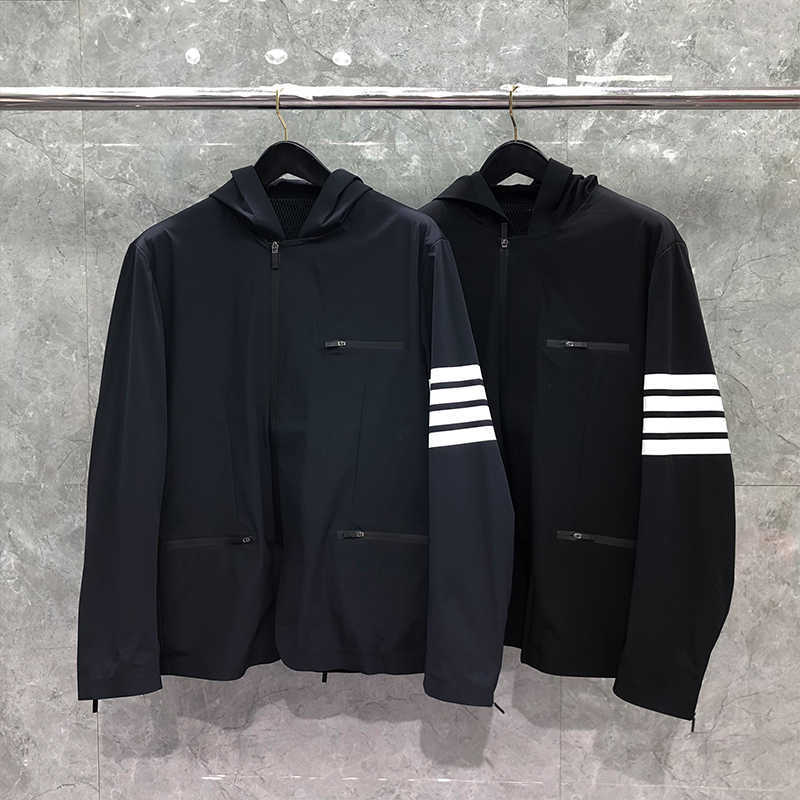 

Men's Jackets New Tb Thom Jackets Autunm Winter Man's Jacket Charcoal Lightweight Tech Hooded Zip-up Coats Engineered 4-bar Stripe Clothing, Navy blue