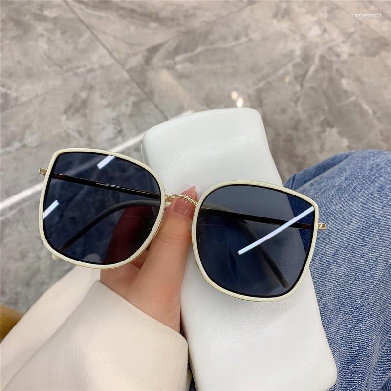 

Sunglasses Fashion Square White Black Retro Vintage Sun Glasses Oversize Shades UV400 For WomenSunglasses