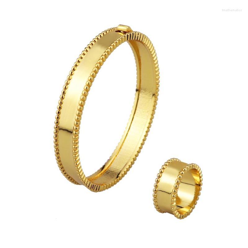 

Bangle Fashion Classic Women's Brand Bracelet With Smooth Surface Copper And Ring Wedding Party GiftBangle