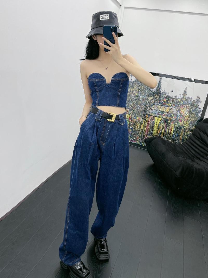 

Women' Two Piece Pants 2022SS Summer Luxury High Quality Strapless Vest Tank Tops With Casual Jeans Female Denim Suits Sets Ddxgz2 8.02, The tops only