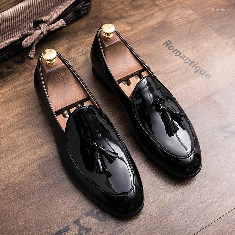 

Dress Shoes Casual Men's Leather Business Formal 2022 Fashion Tassels Gentleman Loafers High Quality Patent, Black