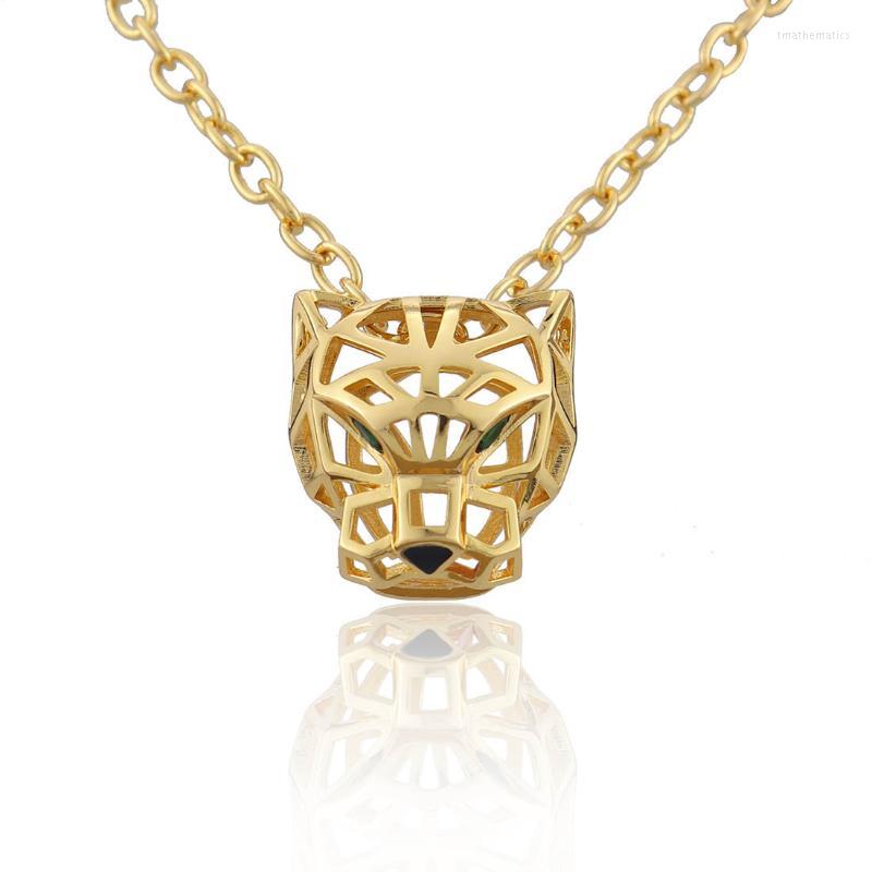 

Pendant Necklaces Luxury Classic Hip-hop Style Copper Tiger Head Green Eye Necklace Neutral Jewelry Gift N0131Pendant