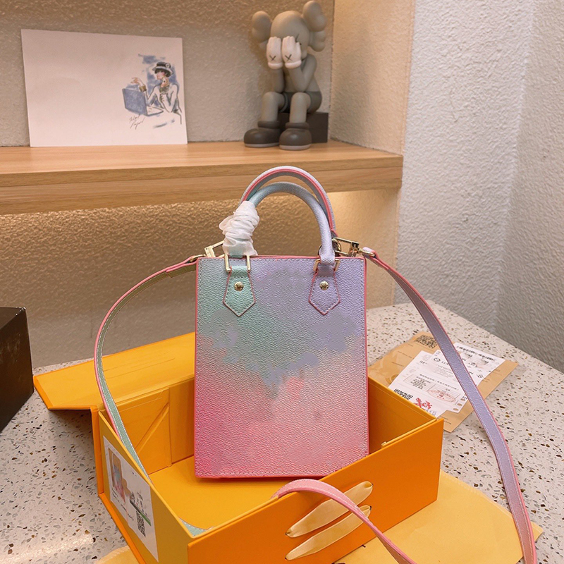 

Girls' Gradual Change Qin Spectrum Bag Classic Printed Shoulder Bags Design Outdoor Mini Mobile Bag High Cowhide Handbag Key wallet, Gradient pink