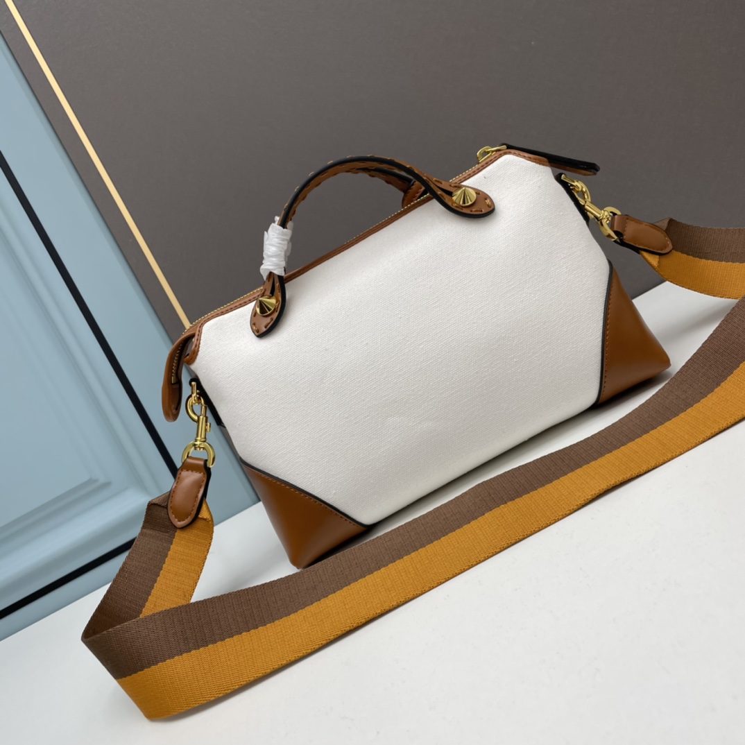 

ladies handbag designer purse luxury chain with interior leather fashion classic heat high size 28-10-18cm1658