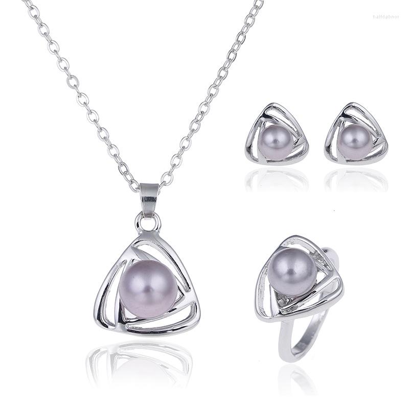

Necklace Earrings Set Japan And South Korea 2022 Fresh OL Fashion Personality Simple Hollow Triangle Pearl Ladies Wholesale, Picture shown