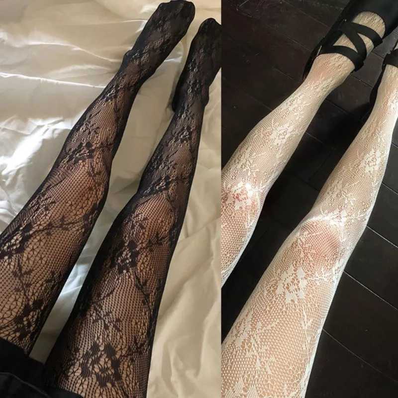 

Socks Hosiery Women Floral Lace Pantyhose Japanese Style See-Through Fishnet Tights Vintage Perspective Net Stockings T220930, Black