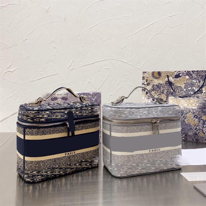 

High quality Embroidery Makeup Bags Fashion Letter Pattern Female Women Designer Shoulder Cosmetic Bag Large Capacity Beauty Trave3101, Grey