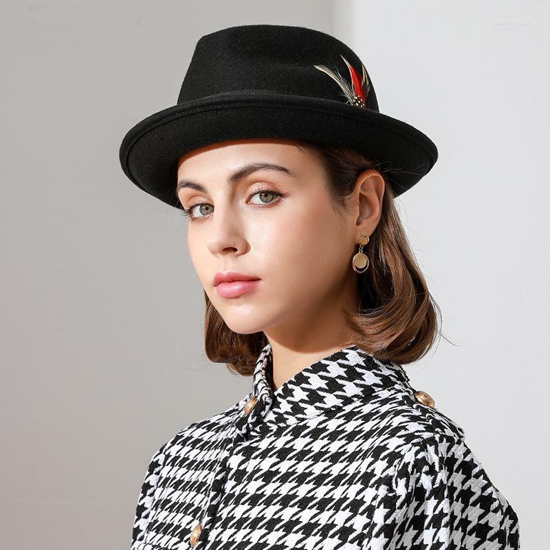 

Berets Autumn Winter Women Wool Hats Australian Fedoras Female Casual Solid Color Feather Jazz HatsBerets, Black