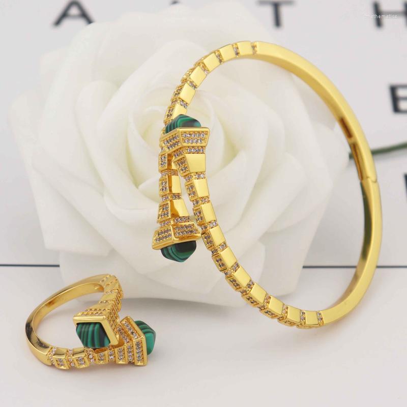

Necklace Earrings Set & Fashion Classic Brand Green White Gem Zircon Bracelet With Ring Dubai Wedding Women's Birthday Gift Jewelry, Picture shown