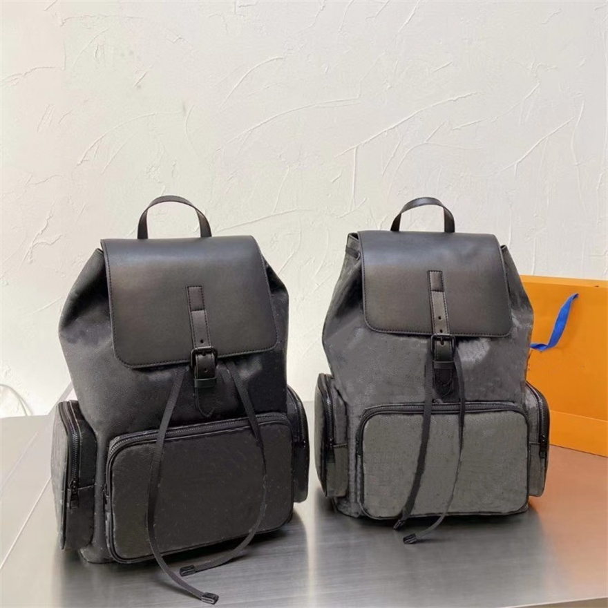 

OUTDOOR Backpack Leather Monograms Vintage Laptop Backpacks with Zipper Buckle Luxurys Old Flower Designers Bags Love Heart V Wave Bag Student Back Pack, Black chessboard
