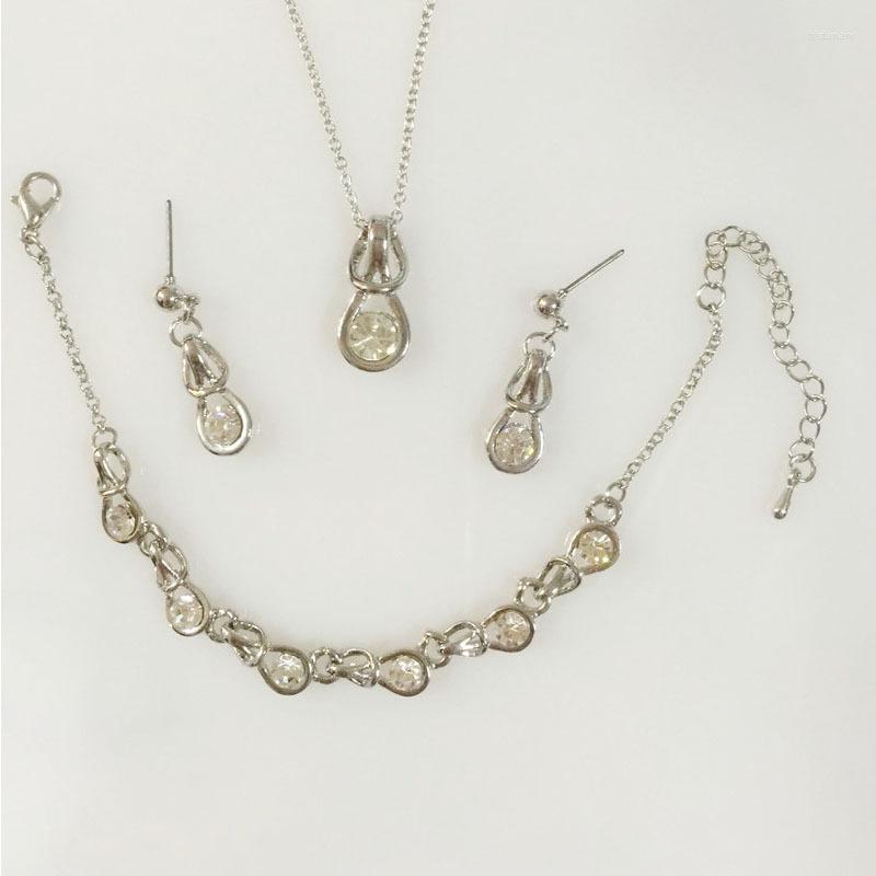 

Necklace Earrings Set Japan And South Korea 2022 Fashion Personality Simple Creative Ladies Zircon / Bracelet Wholesale, Picture shown
