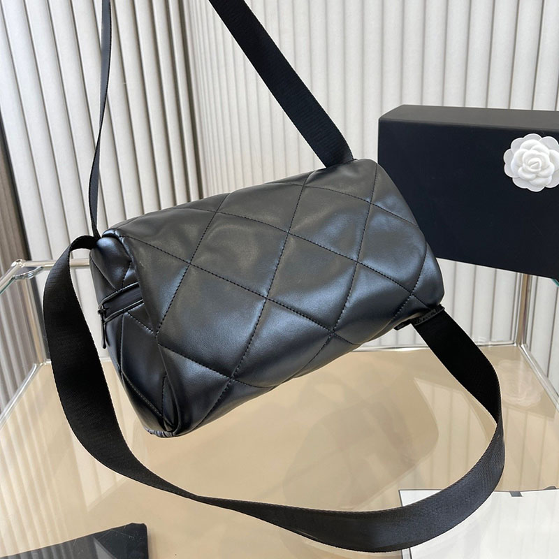 

Women Large Capacity Luxury Designer Bucket Bag Fashion Matelasse Chain Leather Quilted Classic Zip Handbag Cross Body Tote Shopping Fitness Suite Multi Pochette, Black
