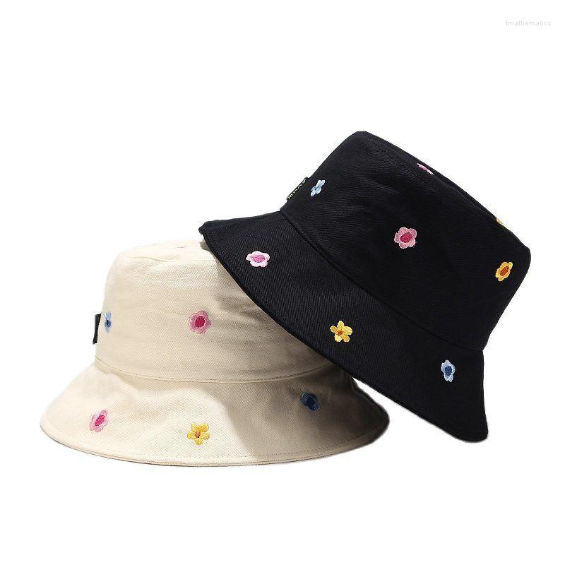 

Berets Cotton Flower Embroidery Bucket Hat Fisherman Outdoor Travel Sun Cap Hats For Men And Women 250Berets, Black