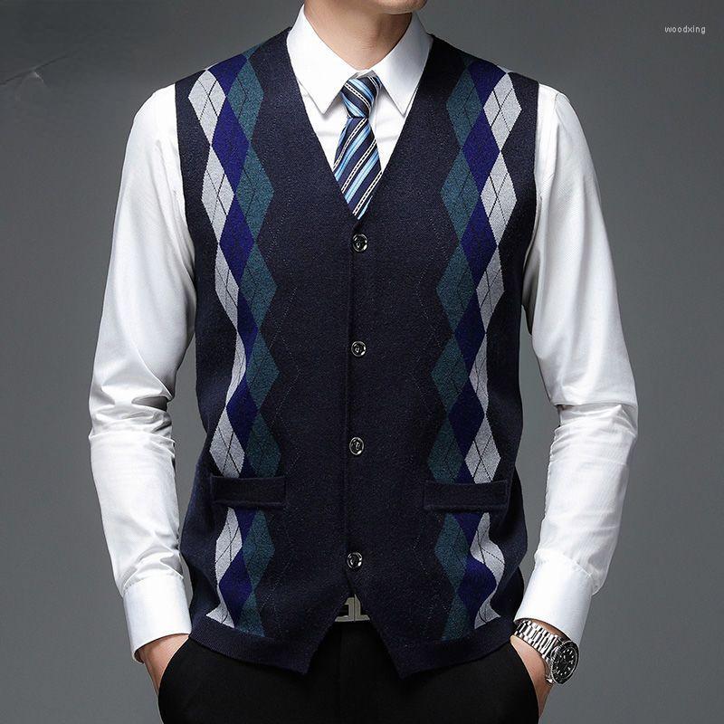 

Men's Vests Super Anti-pilling Top Grade V Neck Fashion Brand Knitting Cardigan Bussiness Casual Autumn Sweater Vest Sleeveless Z10, Zhonghui